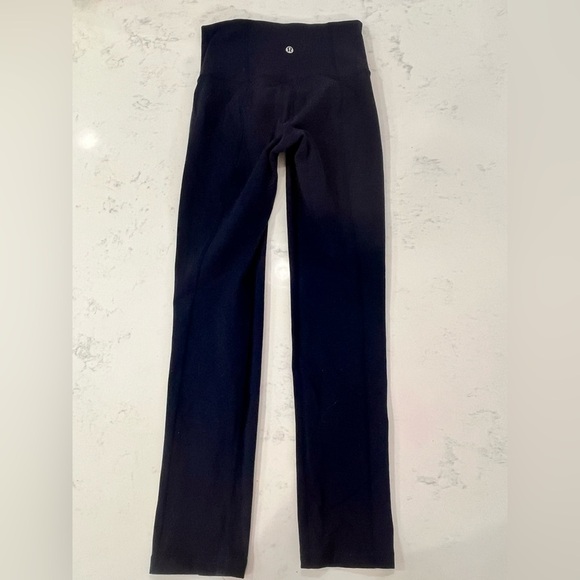 XLong Lululemon High-Waisted Navy Leggings - Picture 2 of 2